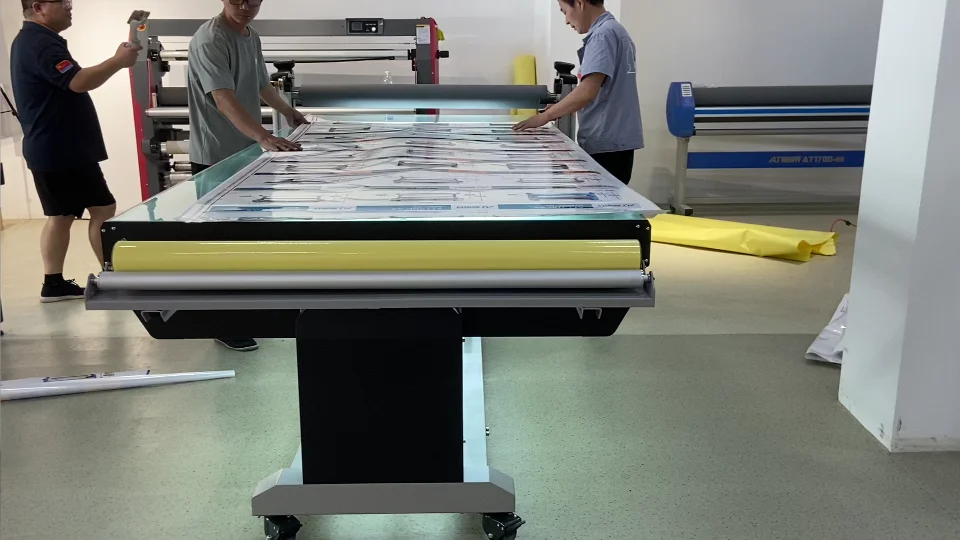 LF1325-B4 Pneumatic Flatbed Applicator, Post-Press Equipment