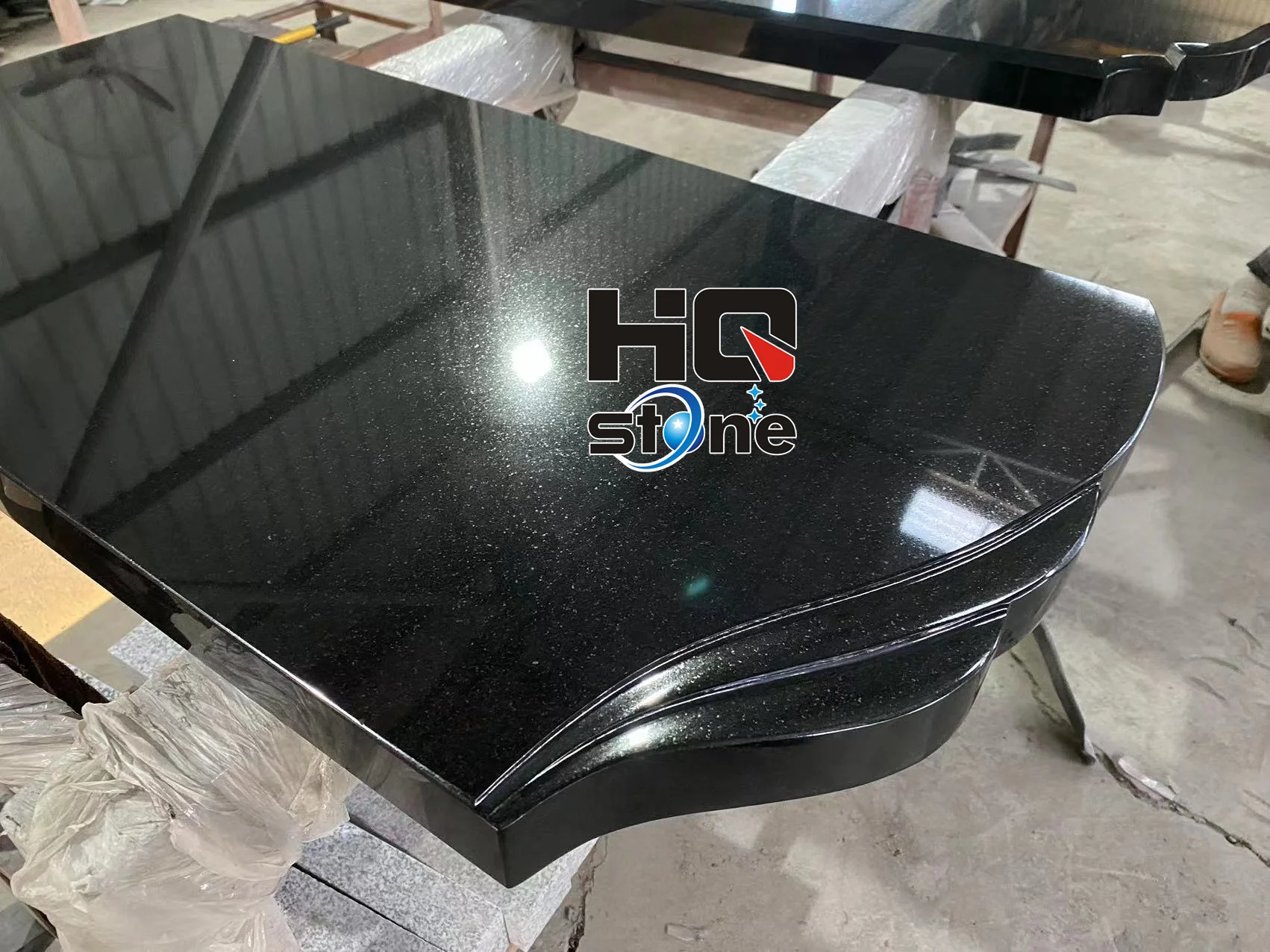 XIAMEN HQ STONE pet headstone granite shanxi black tombstone granite monuments from china