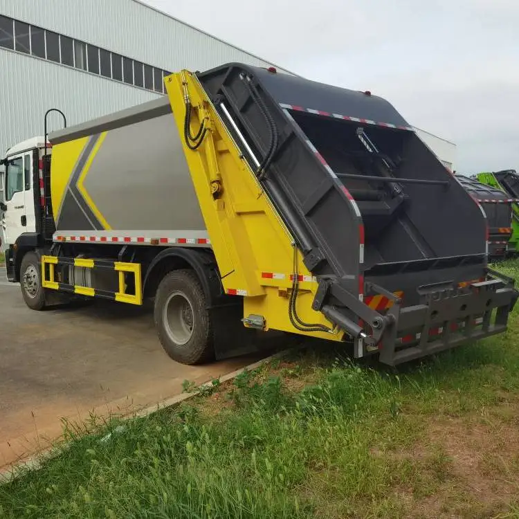 Sinotruk HOWO Waste Collection Truck 8cbm Compactor Garbage Truck Price