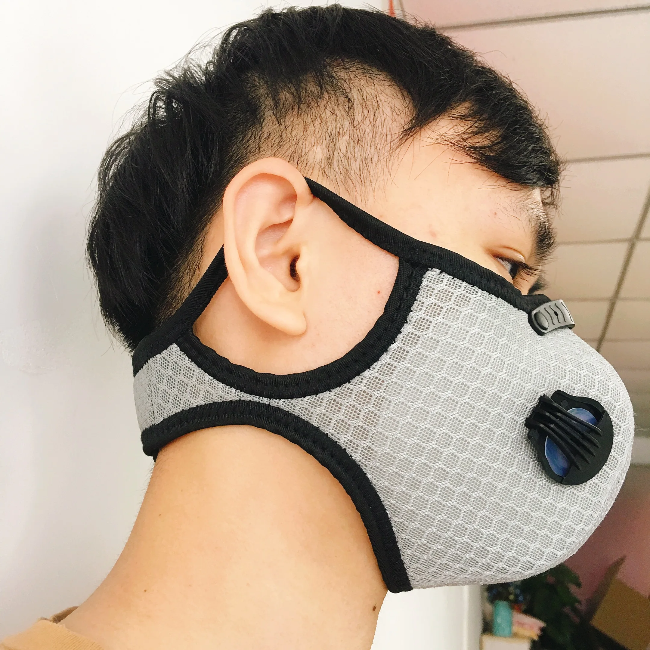 
Outdoor Adjustable Breathable Earloop Mesh Face Anti Haze Air Pollution Bike Training Cycling Facemask 