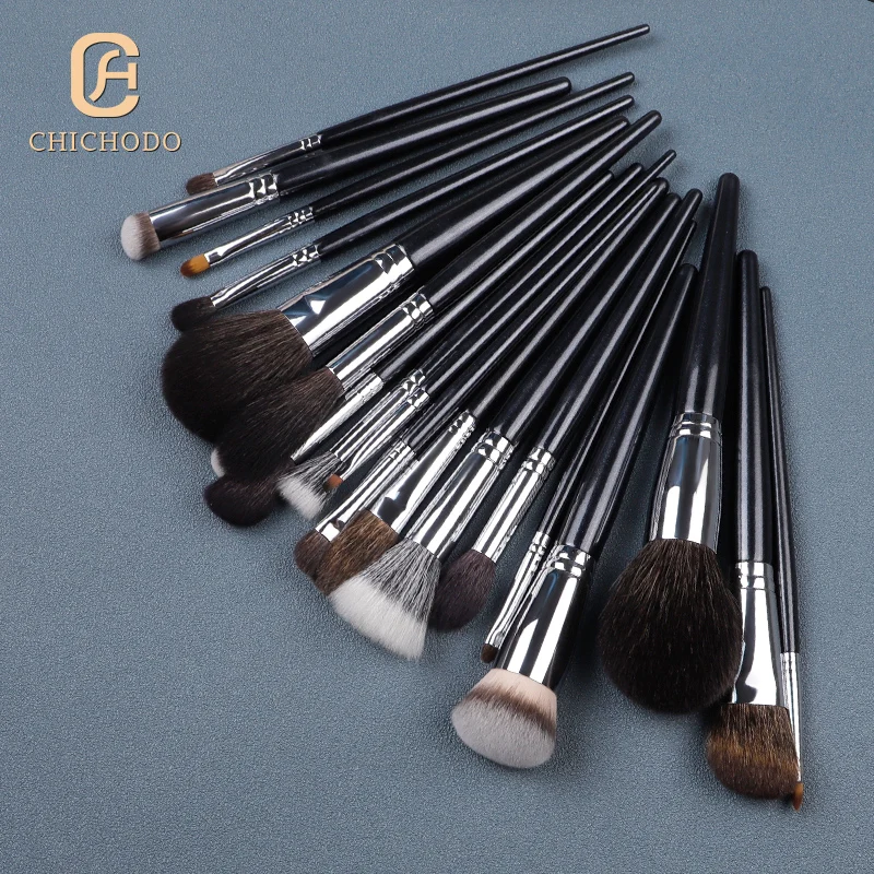 Custom logo Private Label Personalised Makeup Brush Set Natural Hair Copper Tube Wood Handle 23Pcs Milky Way Series