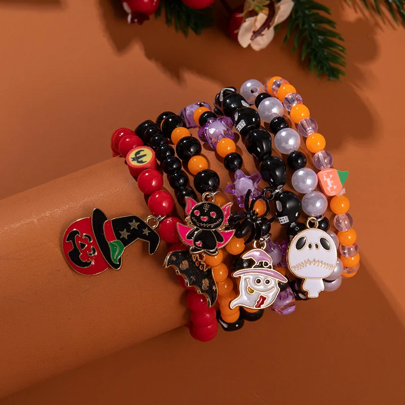Wholesale Festival Stretch Fashion Bracelet Set Cartoon Pumpkin Ghost Stretch Halloween Charm Beads Bracelets Set For Women