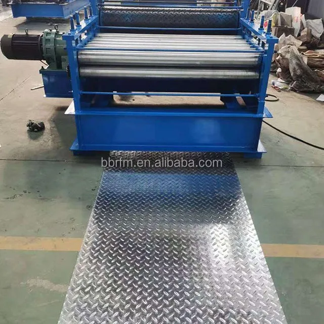 1-6 mm thickness anti-slip metal sheet embossing machine