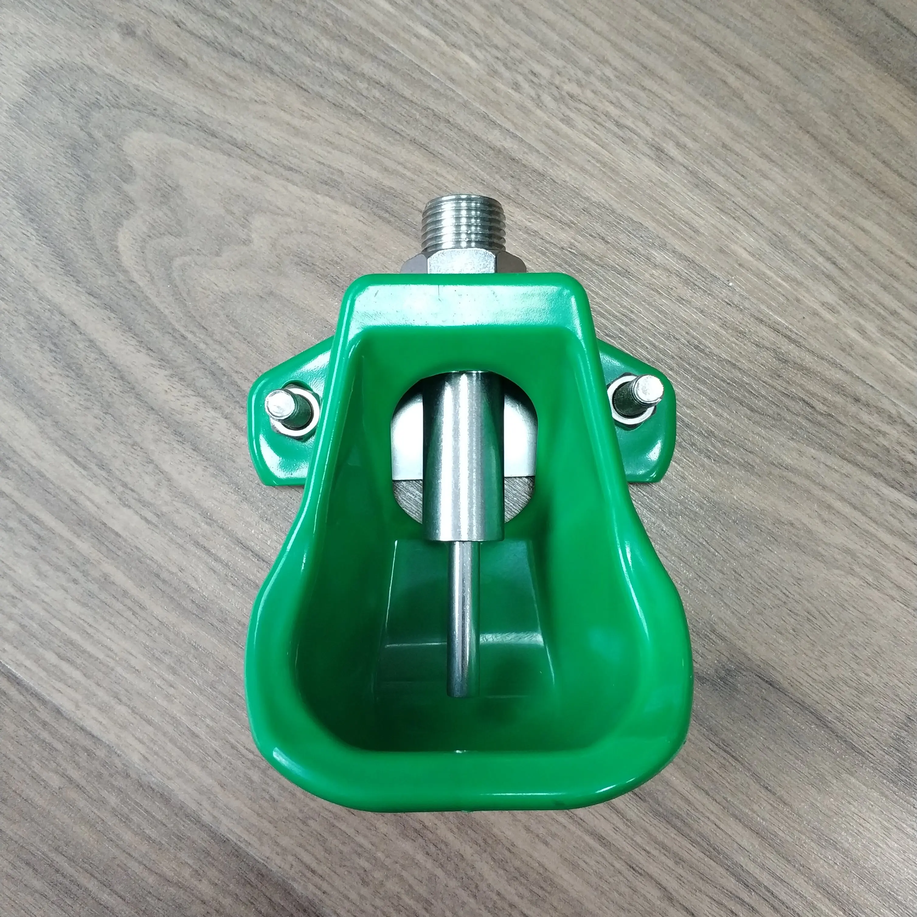 Поилки для животных пластиковые поросята поилки воды