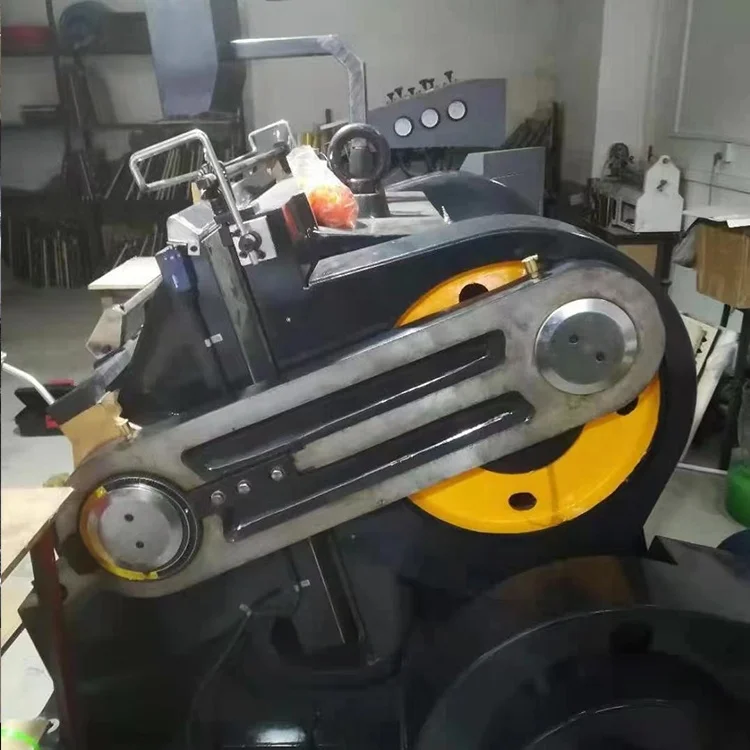 Semi-auto Manual A3 Size Paper Creasing and Die Cutting Cutter Machine