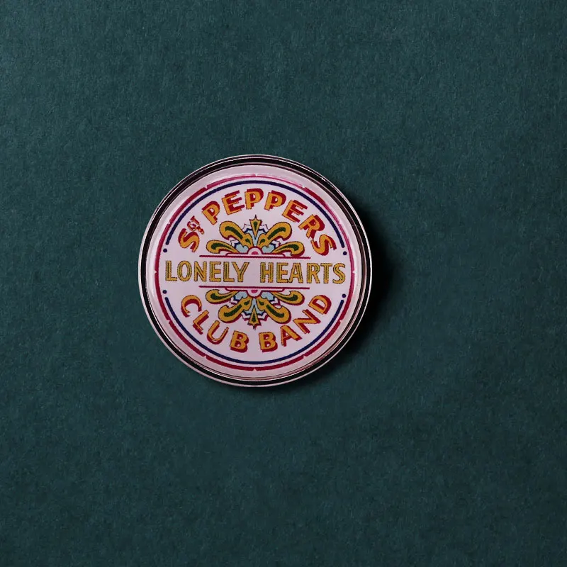 The Beatleees 1967 Eighth Studio Album  SGT Peppers Lonely Hearts Club Band Logo Enamel Pin Button Badge
