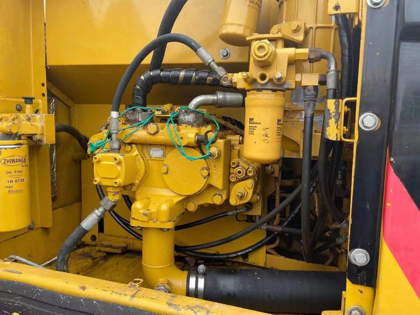  Оригинальный б/у экскаватор caterpillar 320d по низкой