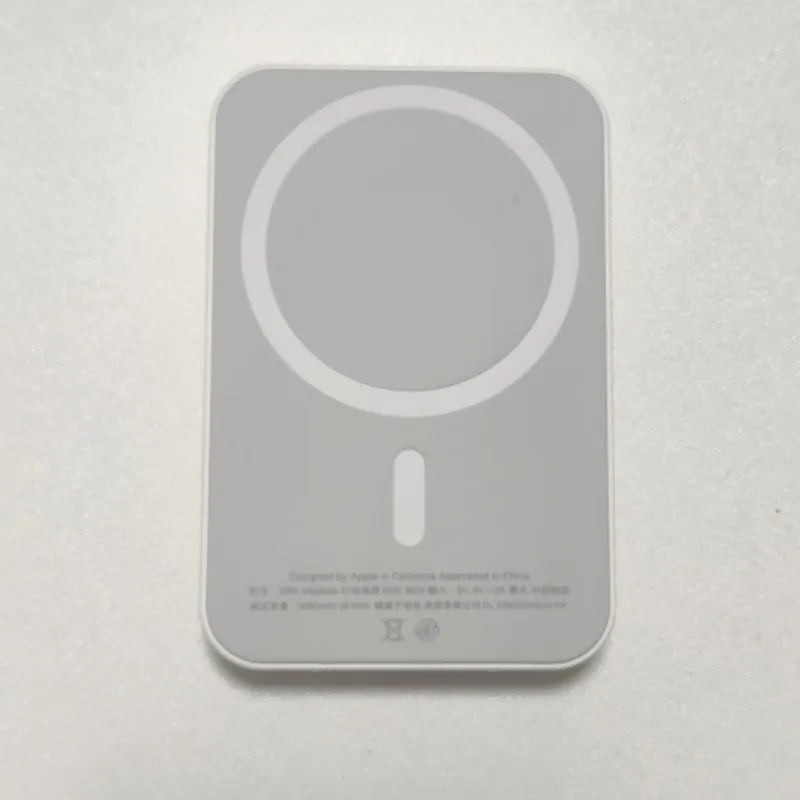 Newest For Battery Pack QI Mag-safe 5000mAh Power Bank 5w Wireless Charger With Mag-netic for iphone outdoor charging