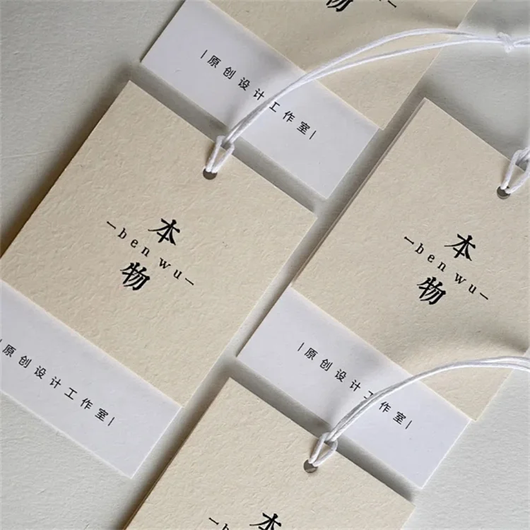 Оптовая продажа этикетки для одежды бумажные с индивидуальным логотипом