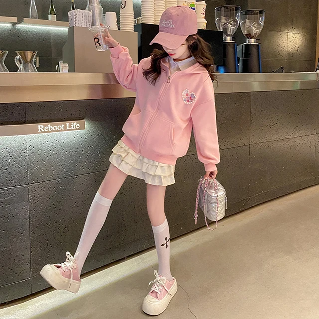 Factory Direct Girls Spring 2024 Pearl Embellished Hoodie Pleated Skirt Set Children Clothes 2 Pieces Set Girls Clothing Sets