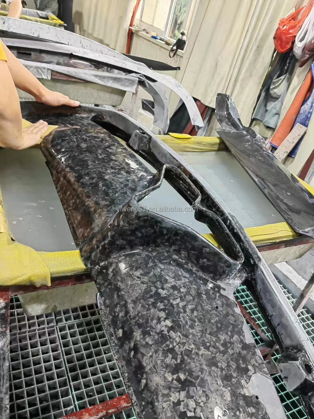 Personalized Carbon Fiber Automotive Parts Carbon fiber car body kits Carbon fiber Toray prepreg molded parts