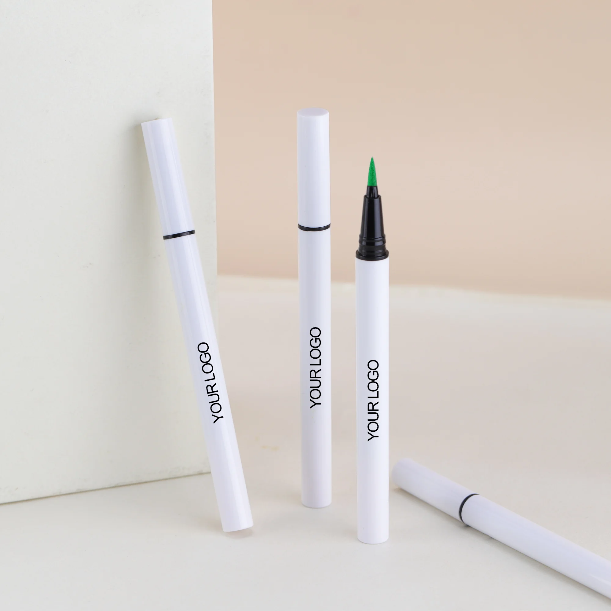 Wholesale Long Lasting Vegan Colorful Eye Liner Waterproof Colour Matte Eyeliner