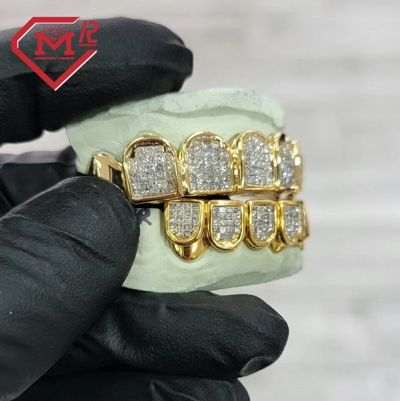 Luxury Custom Invisible Setting Diamond Grillz Moissanite Hip Hop Iced out Teeth Grillz