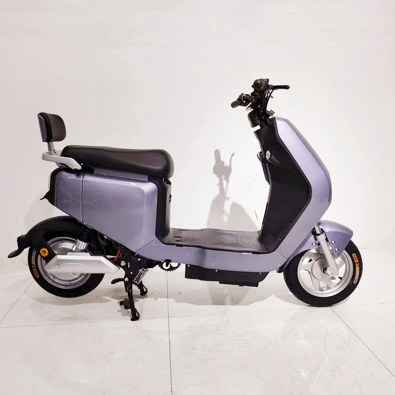 Factory wholesale hot selling electric scooter 2000w 3000w high speed electric motorcycles bikes for adult