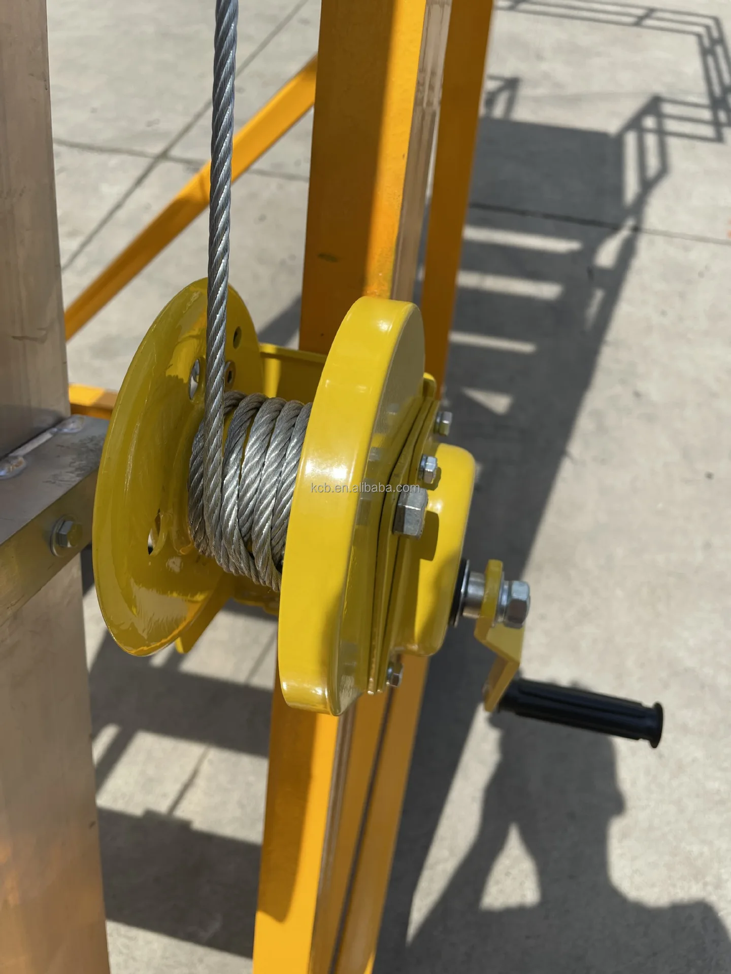 Tank car maintenance ladder slot mobile 4.5m hand-operated ladder elevator climbing sampling ladder