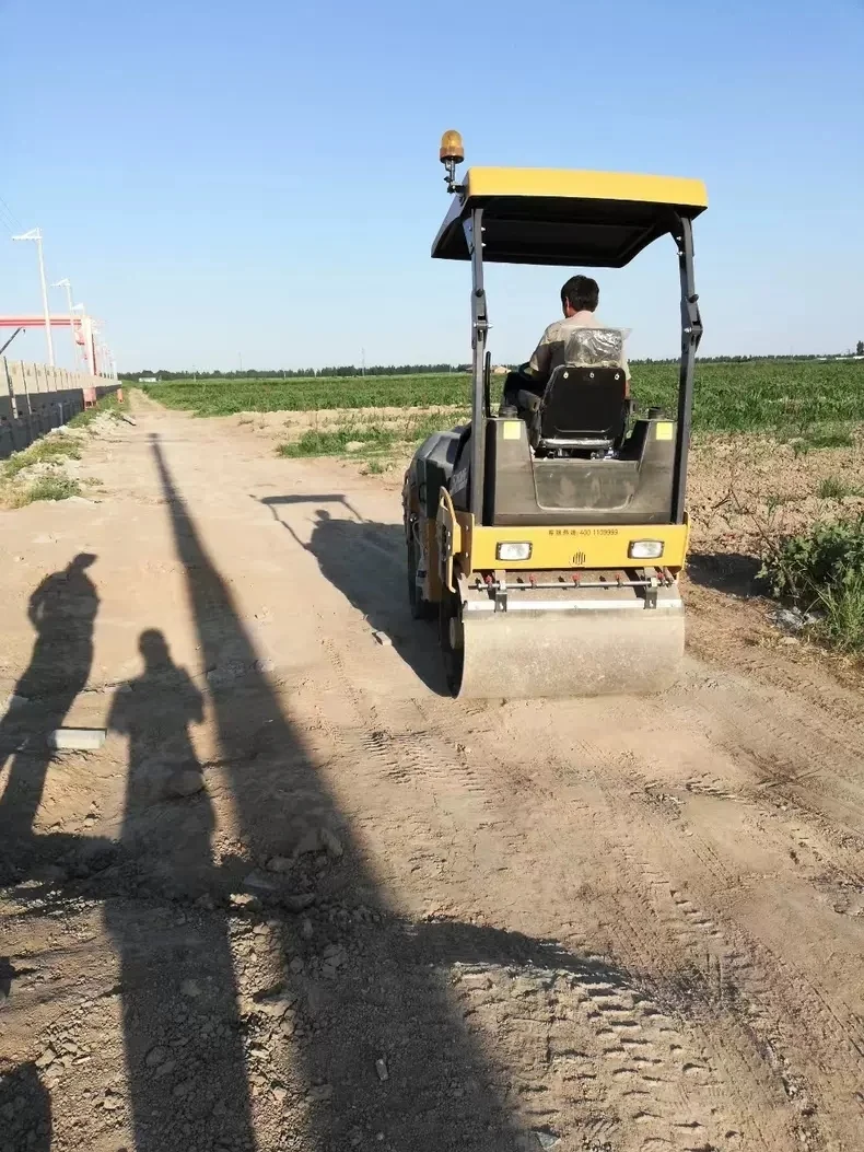 Factory supply Steel Road Rollers Roller Compactor Static Walking Type Factory Price