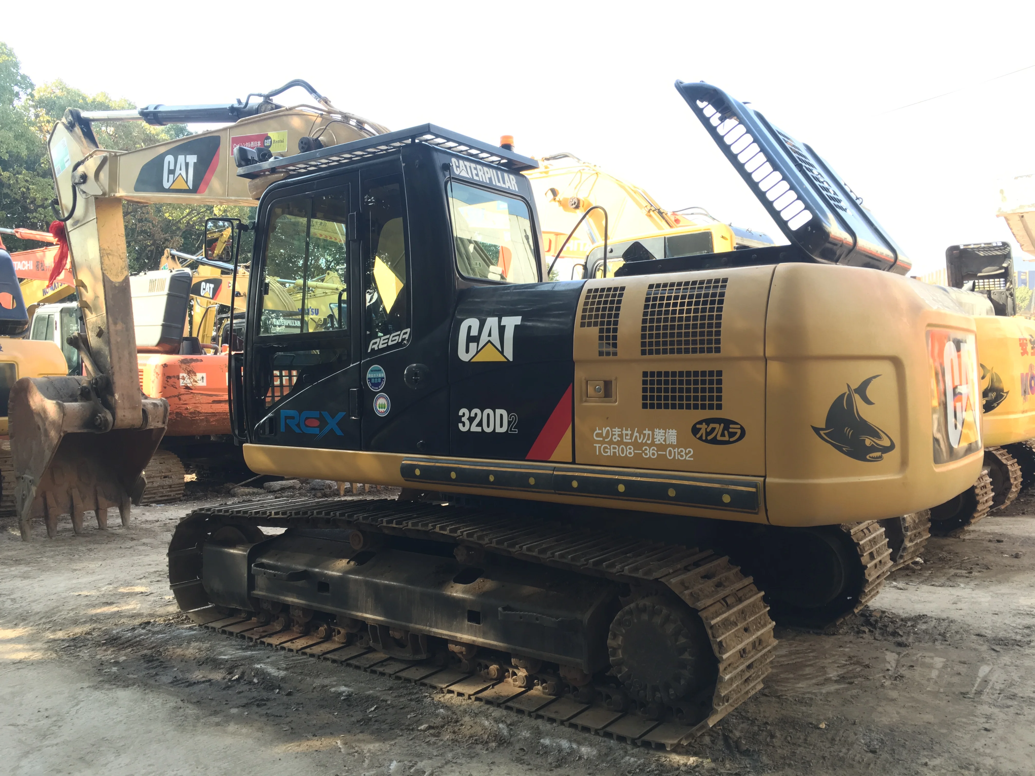 Almost New model Original Japan used 320d excavator used 320d /used  320d  excavator good Price