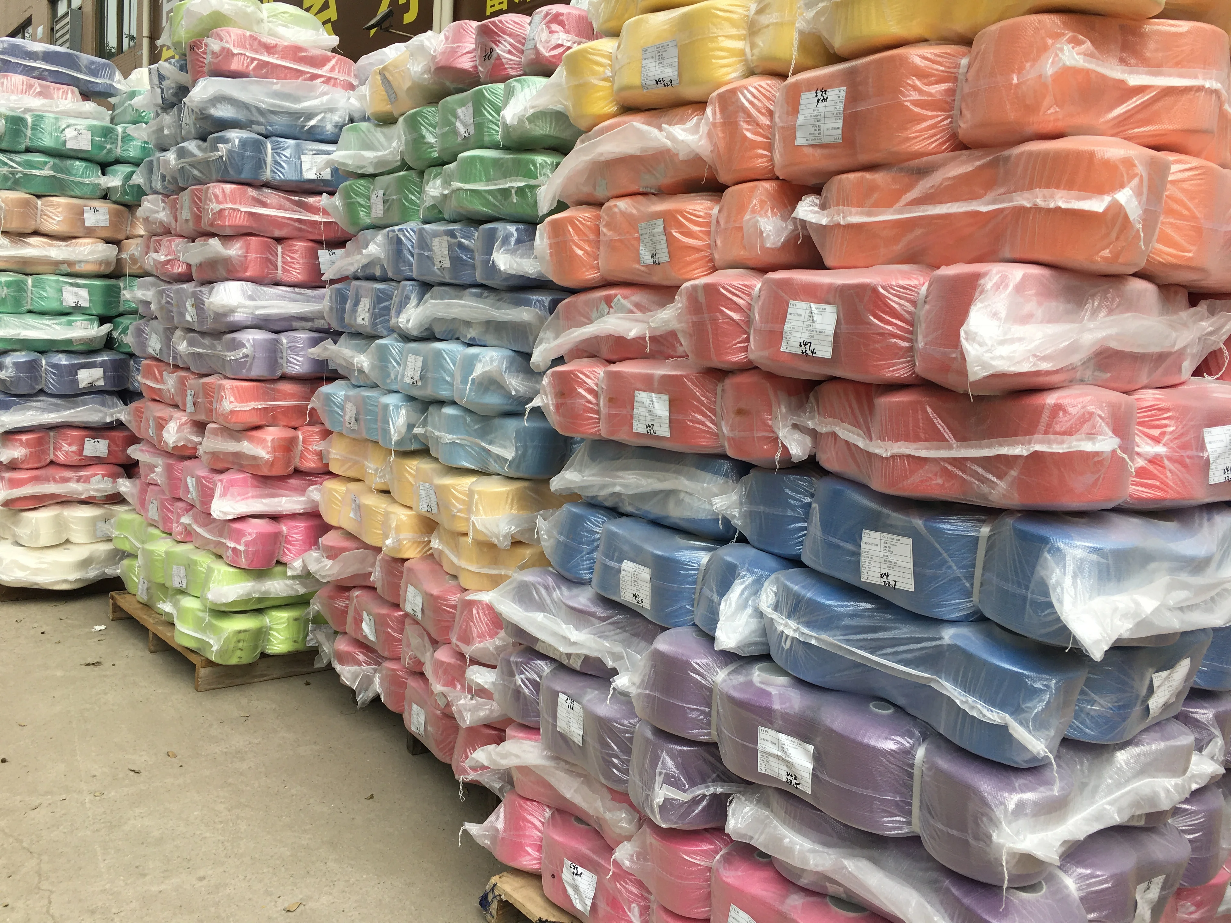 Acrylic Yarns Manufacturers 100 Acrylic Yarn Bulk Knitting NE 2/32 Acrylic Yarn for Weaving