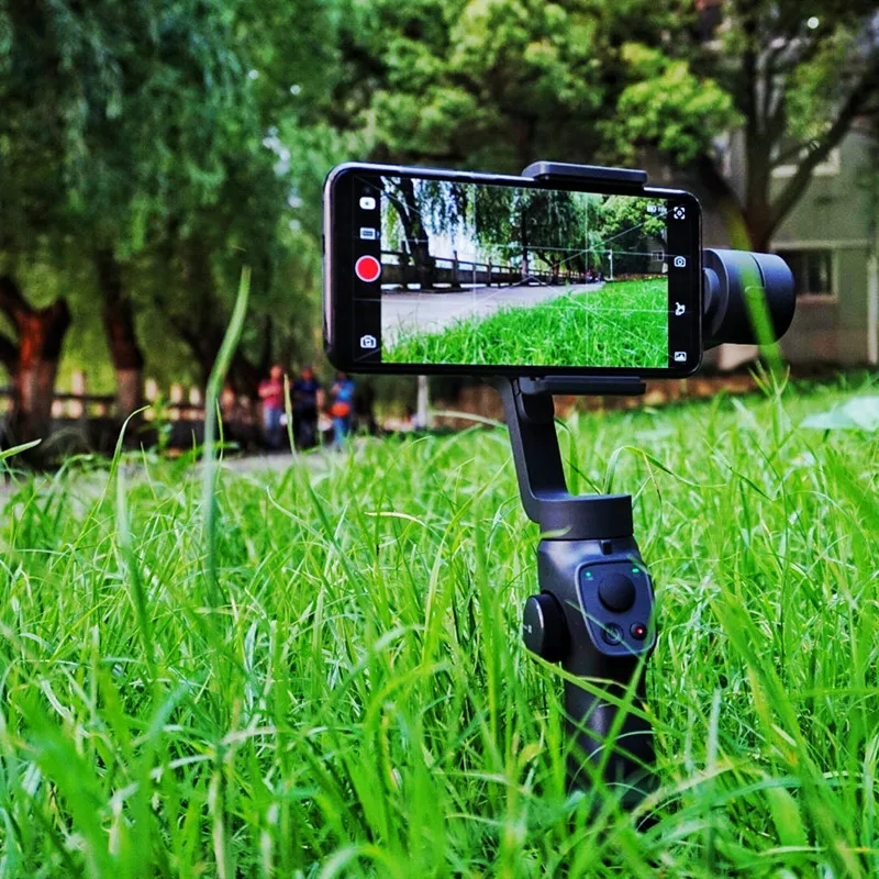 Hot Products 2020 2019 axis gimbal 3 handheld smart tracking for phone