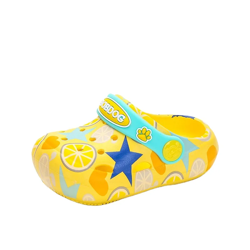 
Summer Beach Sandals Garden Clogs Cartoon Plastic Label Platform Garden Shoes EVA Waterproof Soft For Kids Baby Shoes 