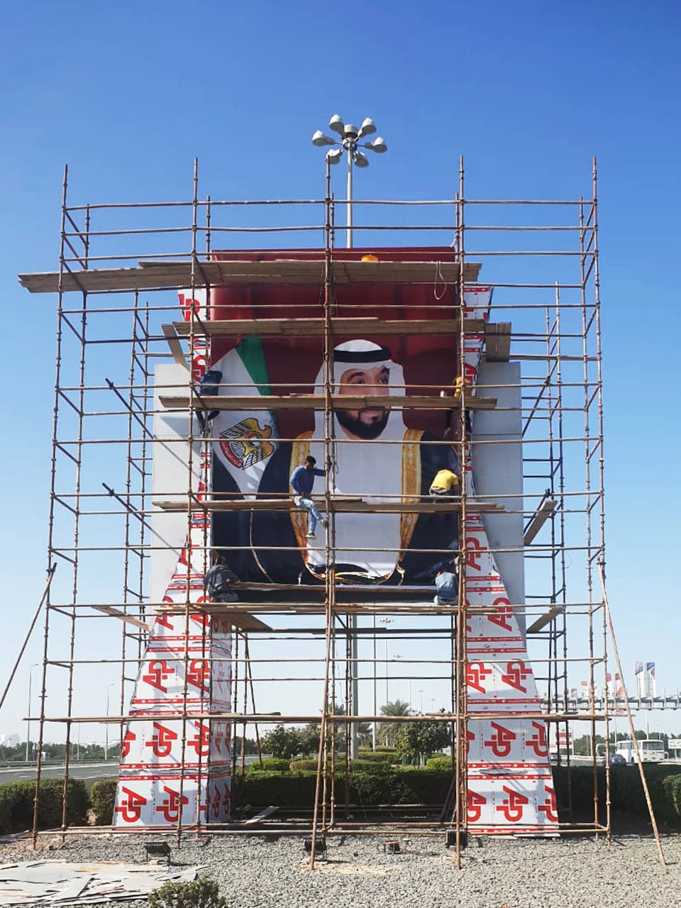 ALUCOSIGN FR Sparkling Finish HDPE Thrice Coated Exterior Fireproof Aluminium Composite Material | Approved Euroclass B core ACP