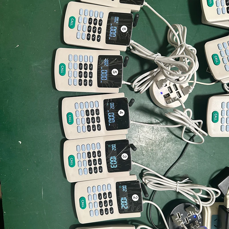 17 Inch Queuing Ticket Dispenser Touch Screen Kiosk Calling Number Bank Hotel Queue Management System