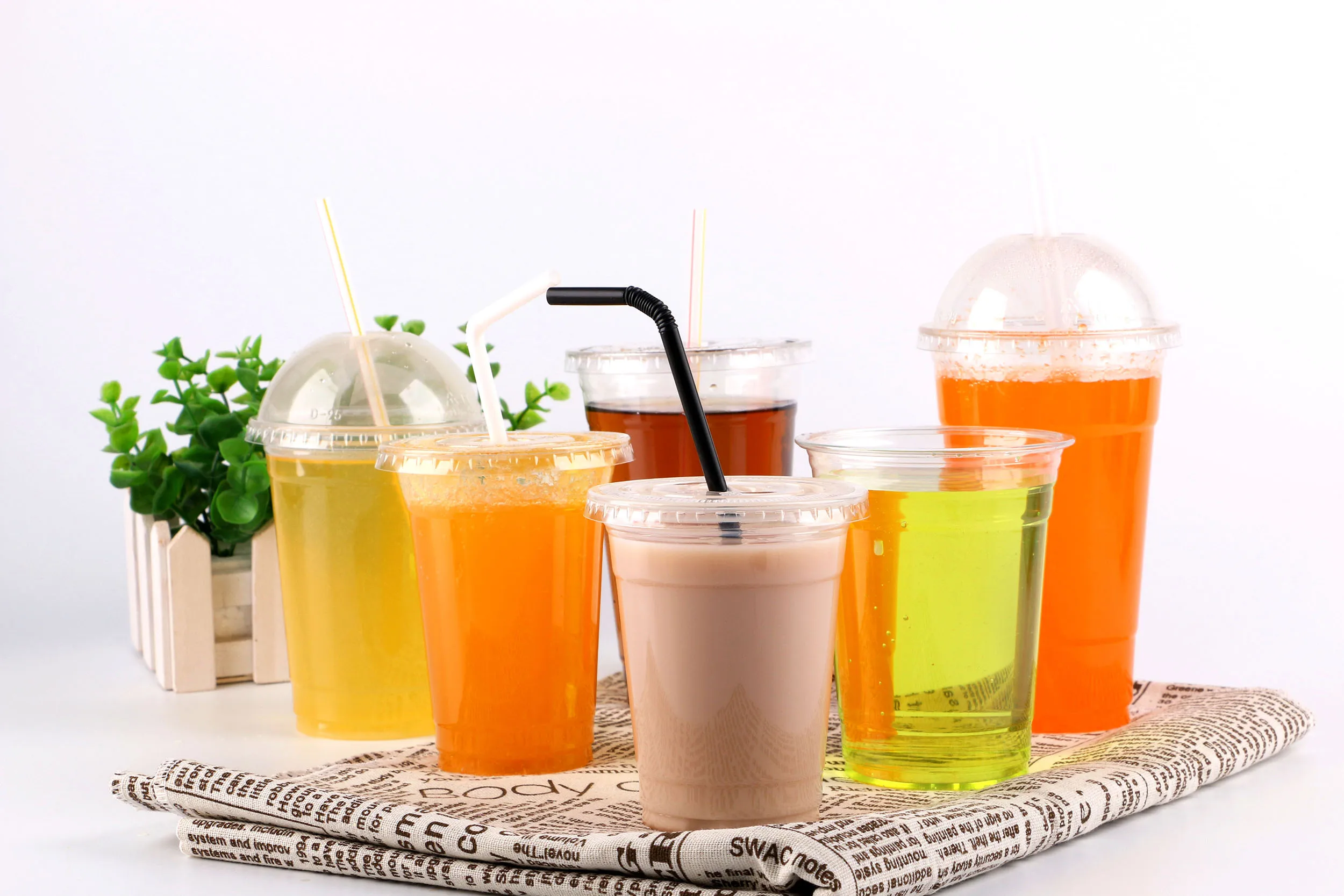 Genmar plastic cups 9oz disposable from China famous supplier