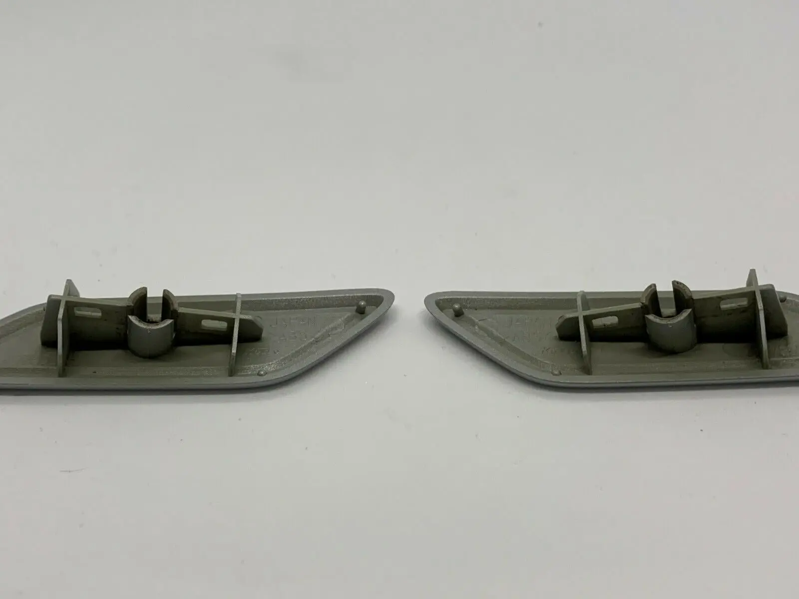 headlamp washer cleaner cover trim cap nozzle For Toyota Camry 2006-2009 85044-33090 85045-33040