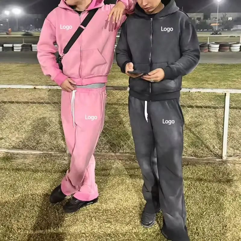 Спортивный спортивный костюм на молнии