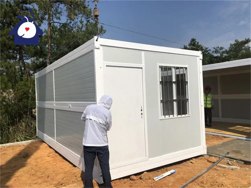 China Low Price Modular Wholesale Prefabricated Modern Office Portable Home Folding Container House Quick Installation 20 40Ft