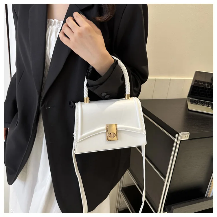 Luxury Women's Bag PU Leather Handbags and Purse Ladies Chain Shoulder Bag Candy Single Womens Fashion Wholesale  Buckle