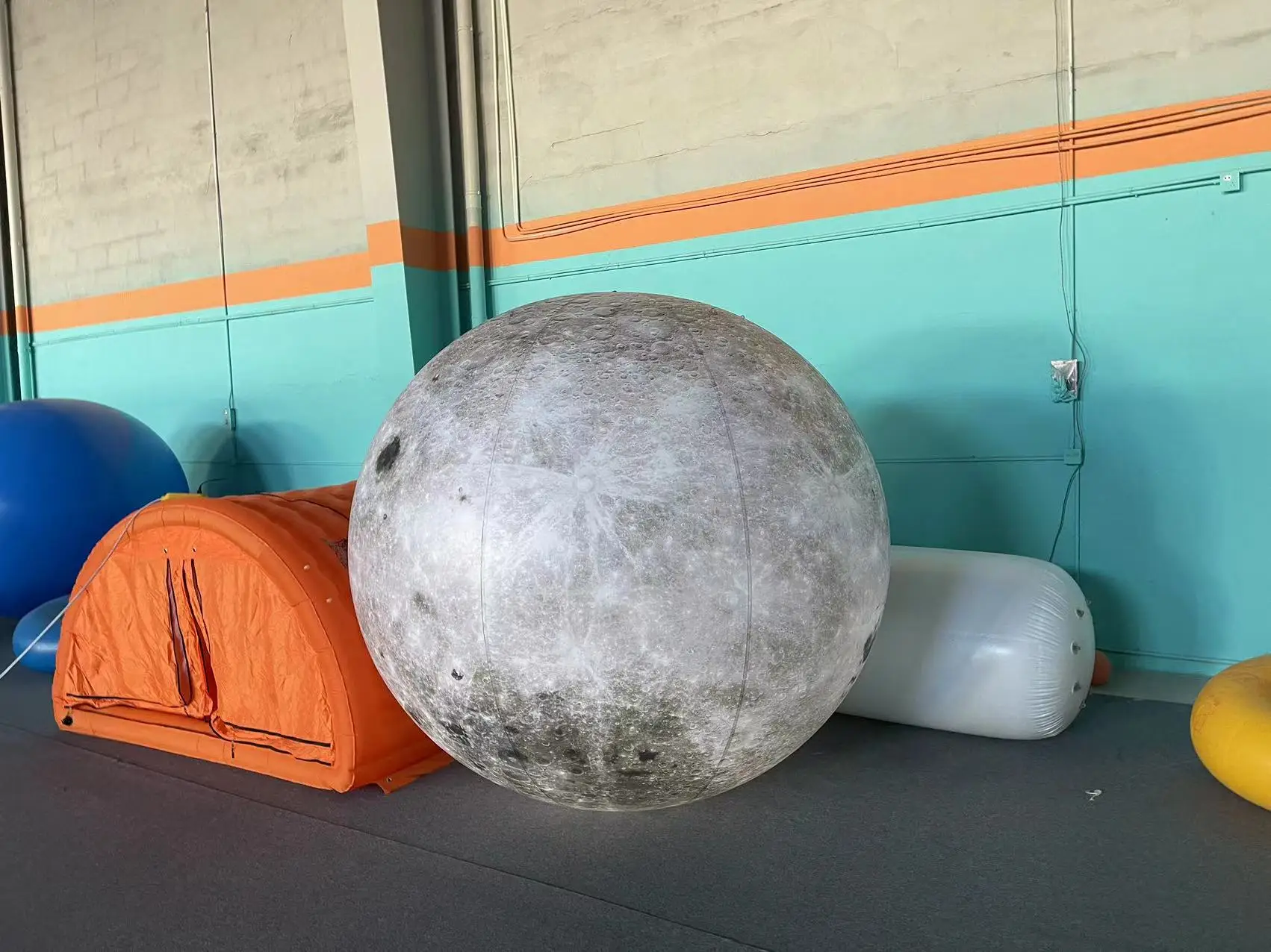 hot selling Giant Advertising Inflatable Moon Model Large Inflatable Moon Balloon With Led Light