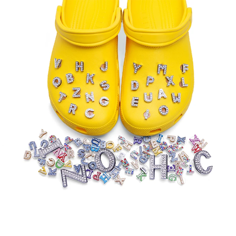 Luxury Charms For Bracelets Bulk Mexican Inspired Croc Charms Decorative Shoes Metal Buckle For Women Sandals