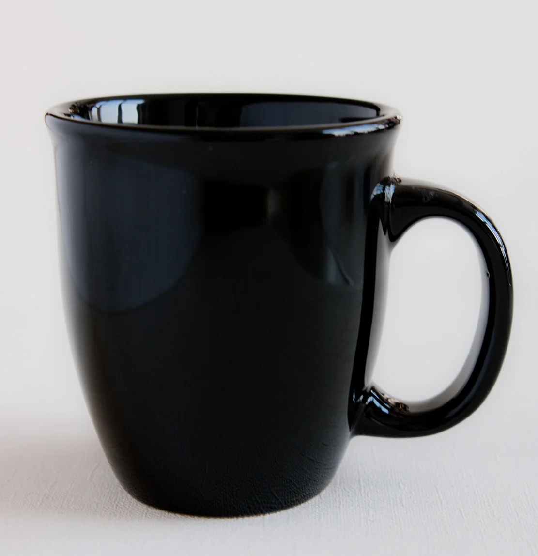 Round top square bottom ceramic mug