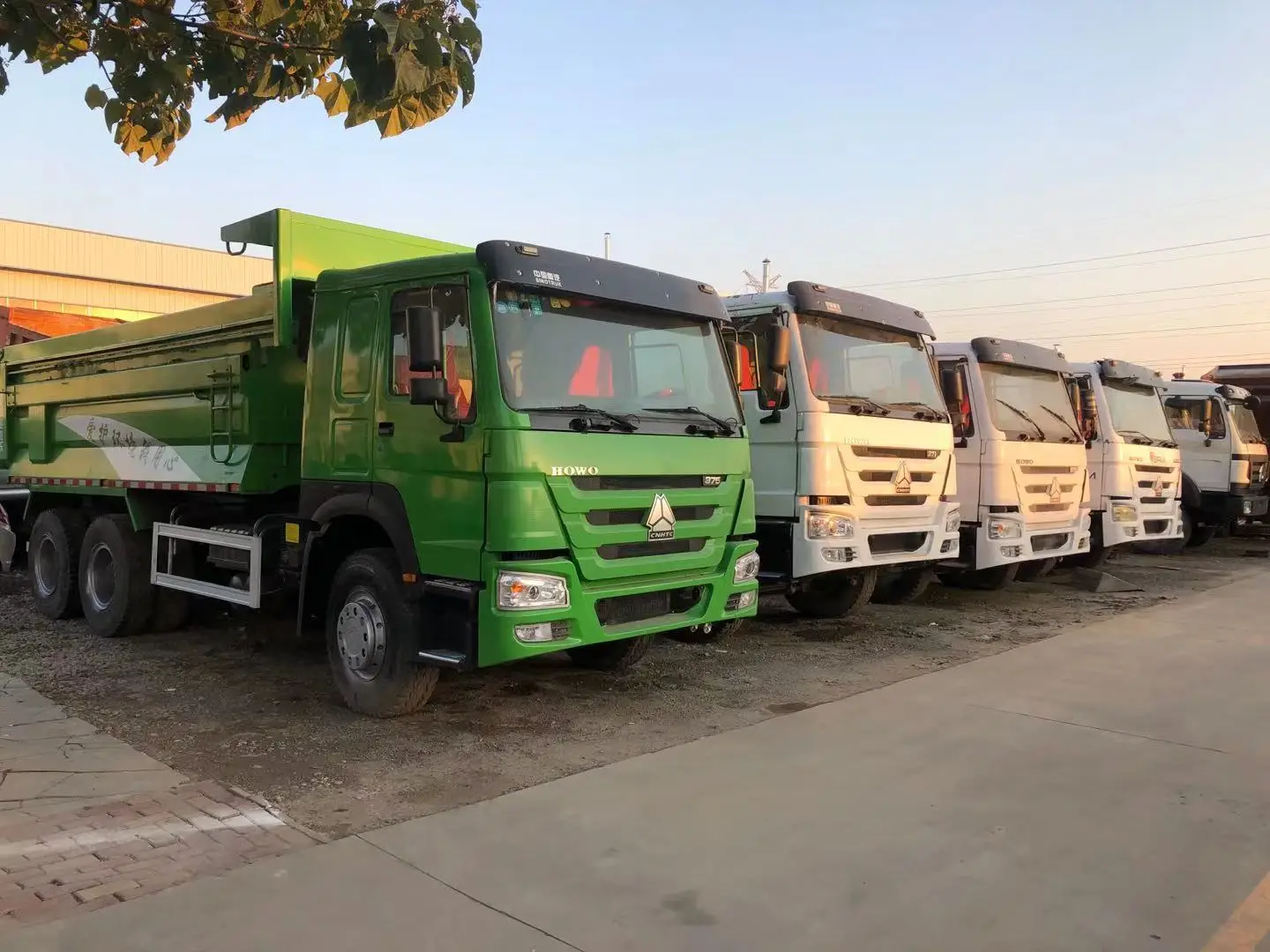 Hot Sale Howo Used 6X4 Sinotruck 15 Ton 371 Tipper Dump Truck for Engineering Transportation