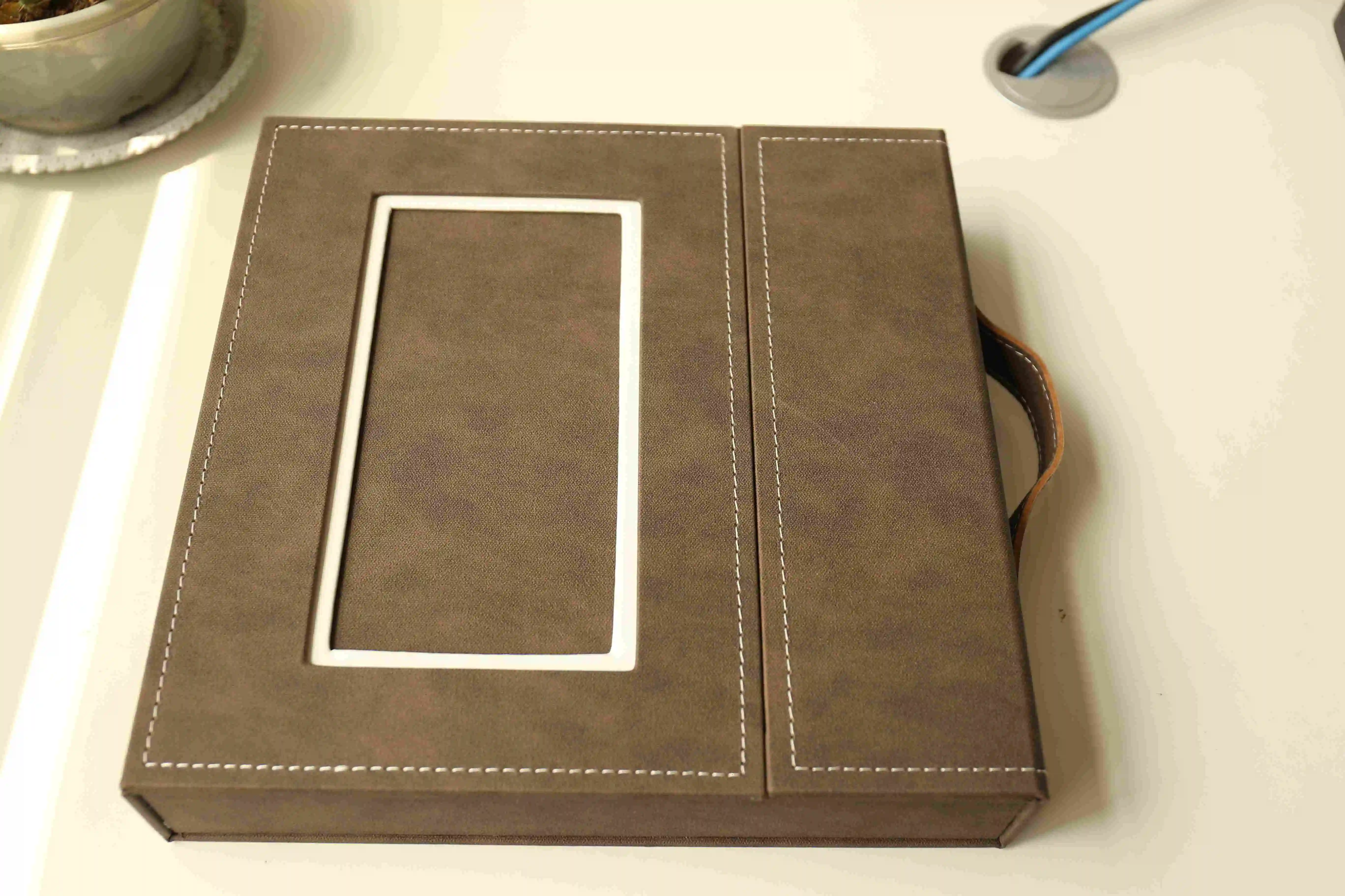 Double100 Factory Price Mini Luxury Custom Wood Pull Out Wedding Photo Album Memory Box