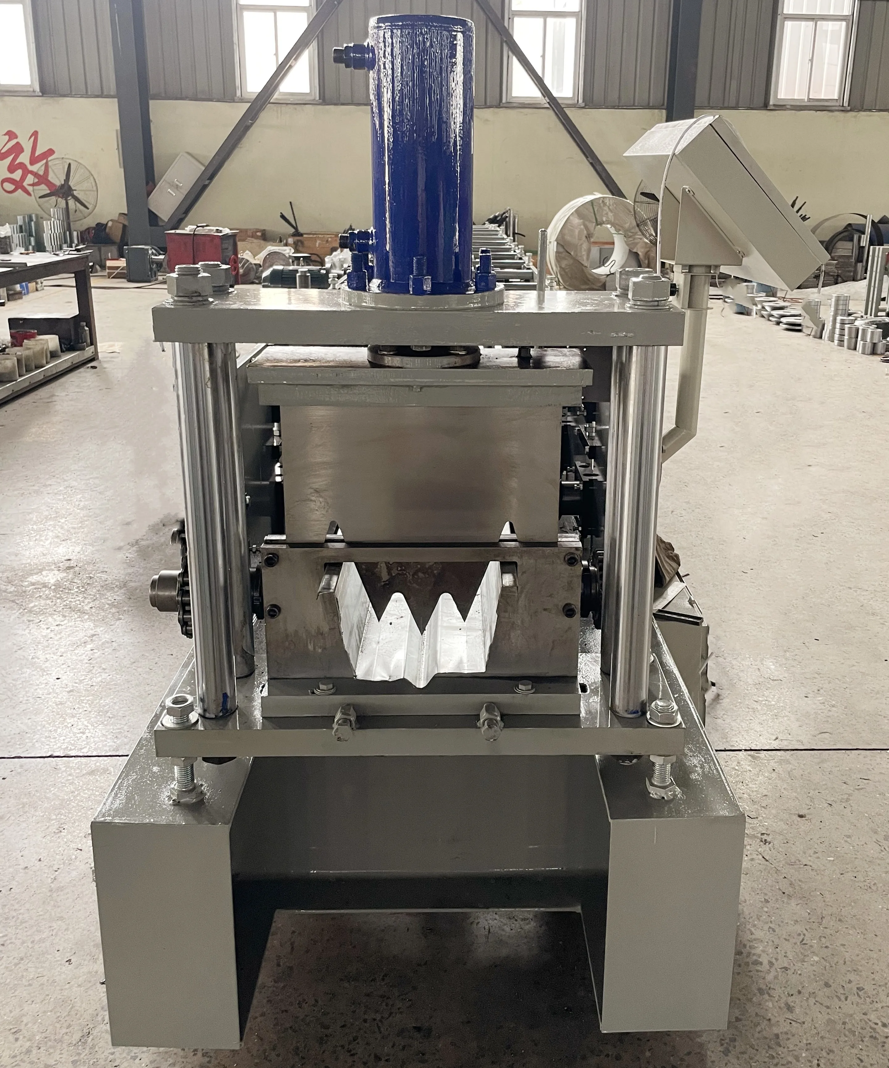 Metal Sink Drain Downspout Elbow Seamless Gutter Forming Machine For Aluminum Copper Rain System