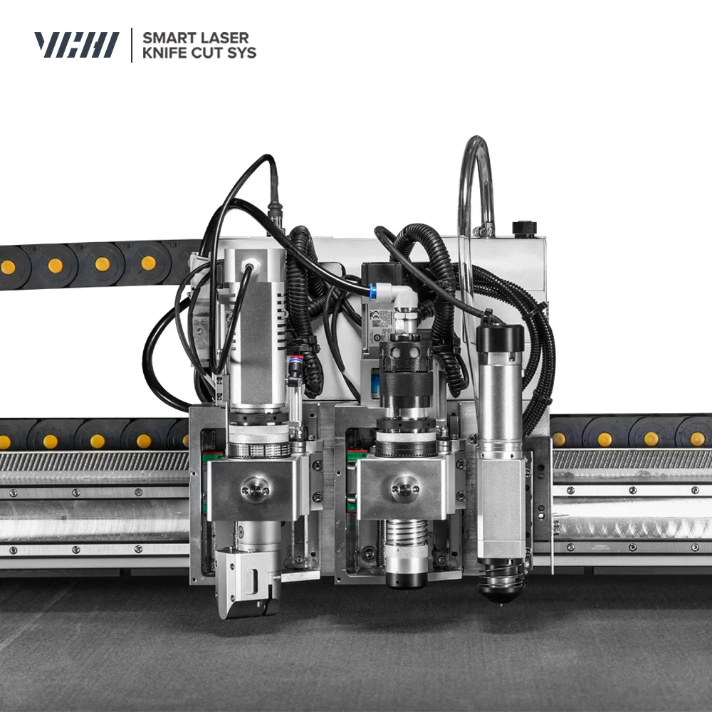 1600 x 1200 mm oscillating knife cutting machine Automatic PU PVC Leather Cutting Machine Pneumatic Artificial Leather Cutter