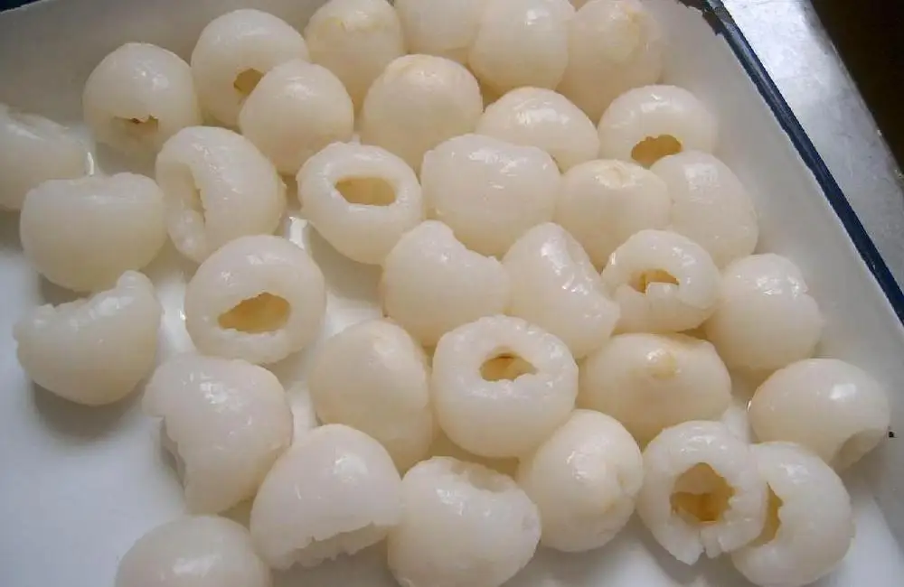 lychees  canned lychees  fresh lychees