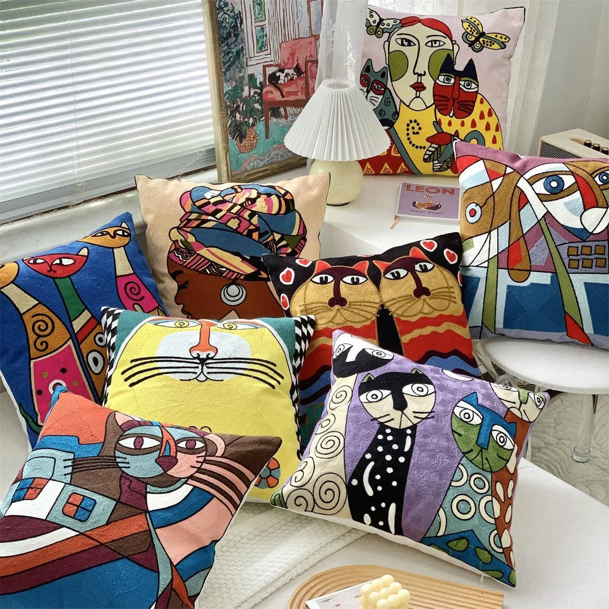 Factory Direct Sale Abstract Animal Picasso Embroidery Oil Painting Cotton Throw Pillow Case Cushion Cover For Sofa Living Room
