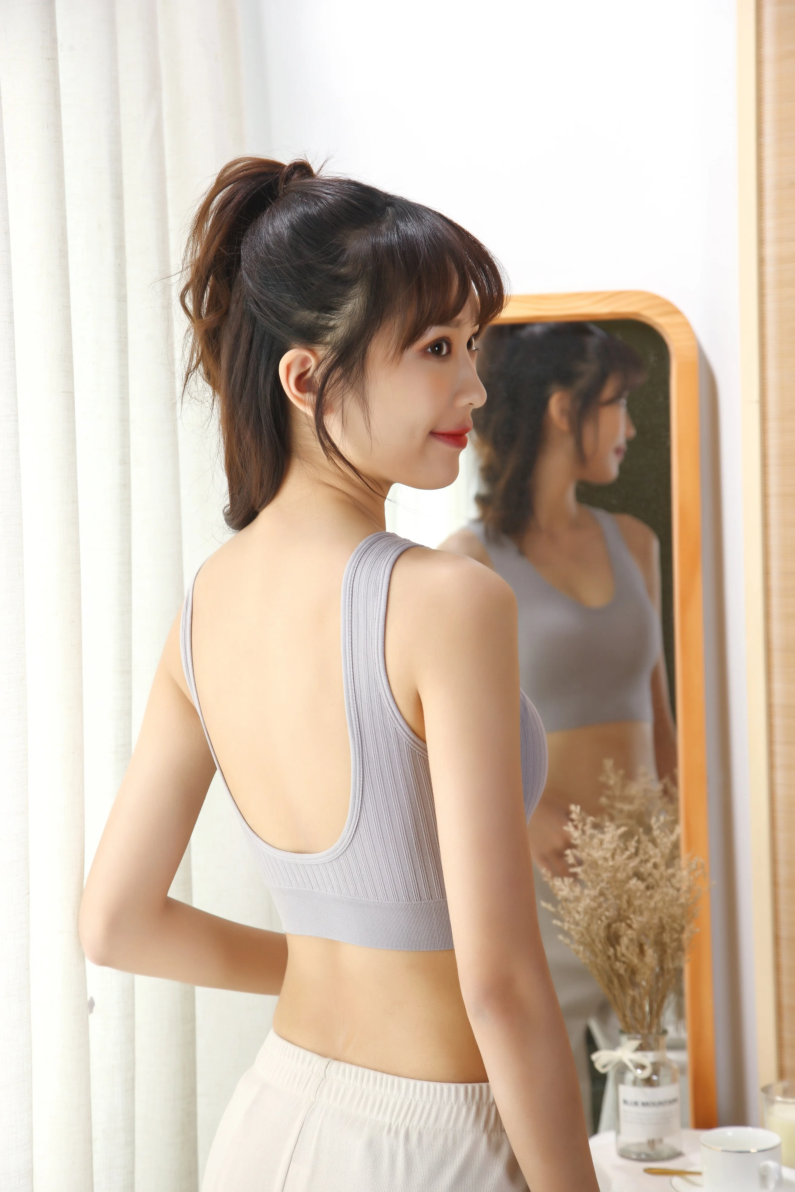 Бюстгальтер женский с U-образной спинкой, эластичный широкий латексный топ в полоску, из Таиланда, спортивный укороченный топ для фитнеса и спортзала