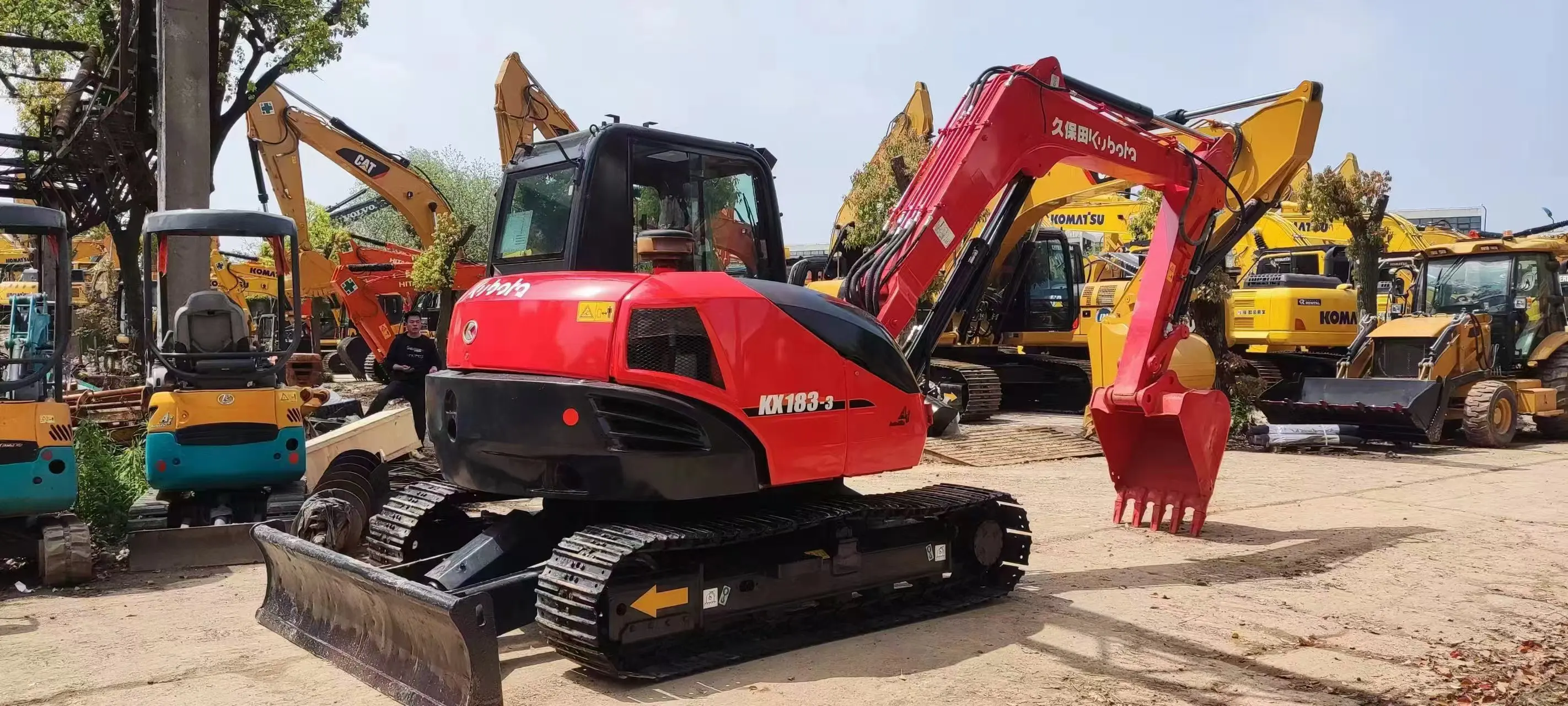 Экскаватор б/у KX183 хорошая цена экскаватор Kubota 8 3 тонн KX183-5 хорошее качество