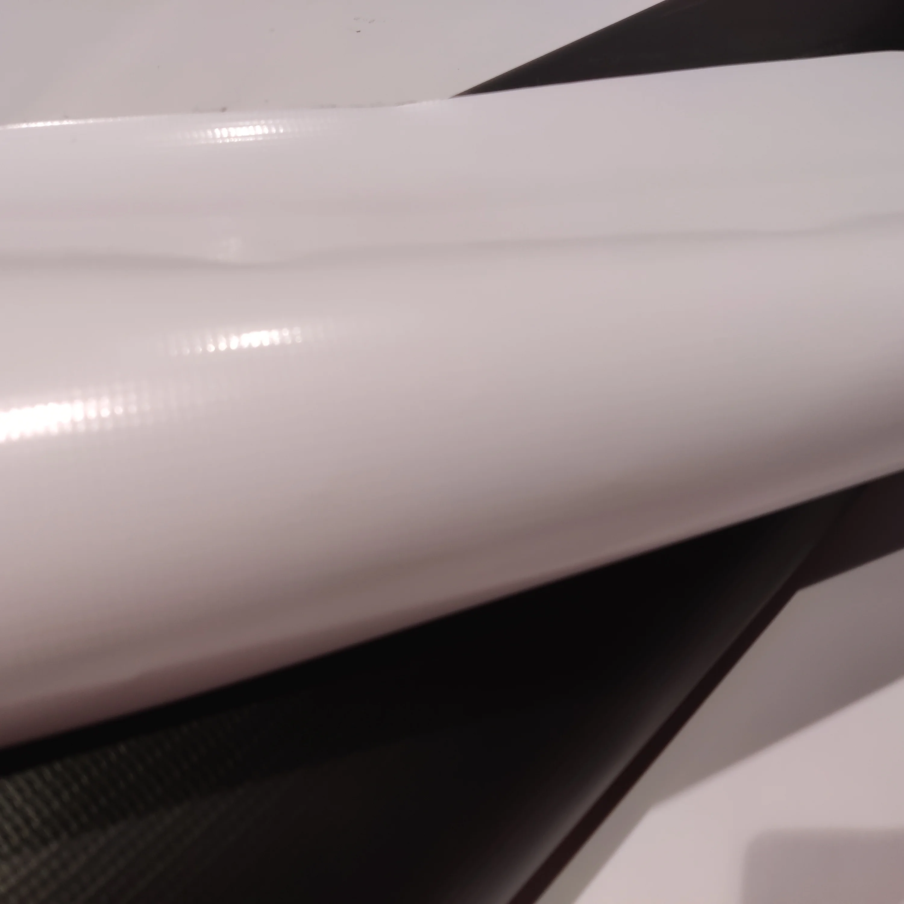 Бесплатный образец заводской материал баннера frontlit flexi Oem наружная реклама ПВХ винил гибкий рулон