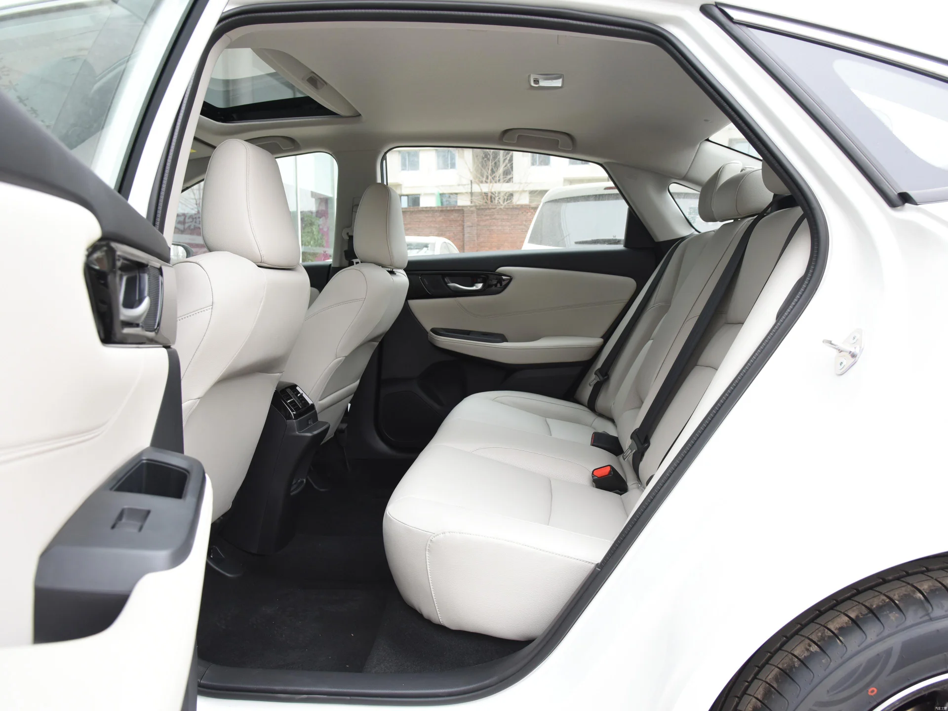 BIG DISCOUNT! Honda Envix 1.0T Petrol Car 1.5L Hybrid Sedan Gasoline Cheap Cars Gas Carro New Cars/Petrol China New Honda Sedan