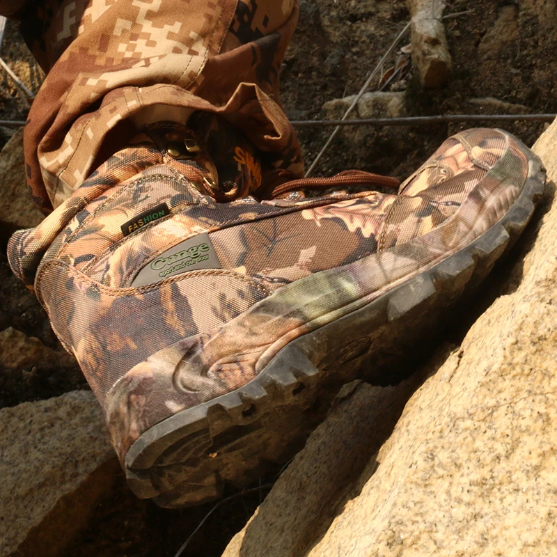 Hiking Boots Army Military Tactical Boot for Man Combat Trekking Shoes with High Top Walking Climbing Sneakers men shoes