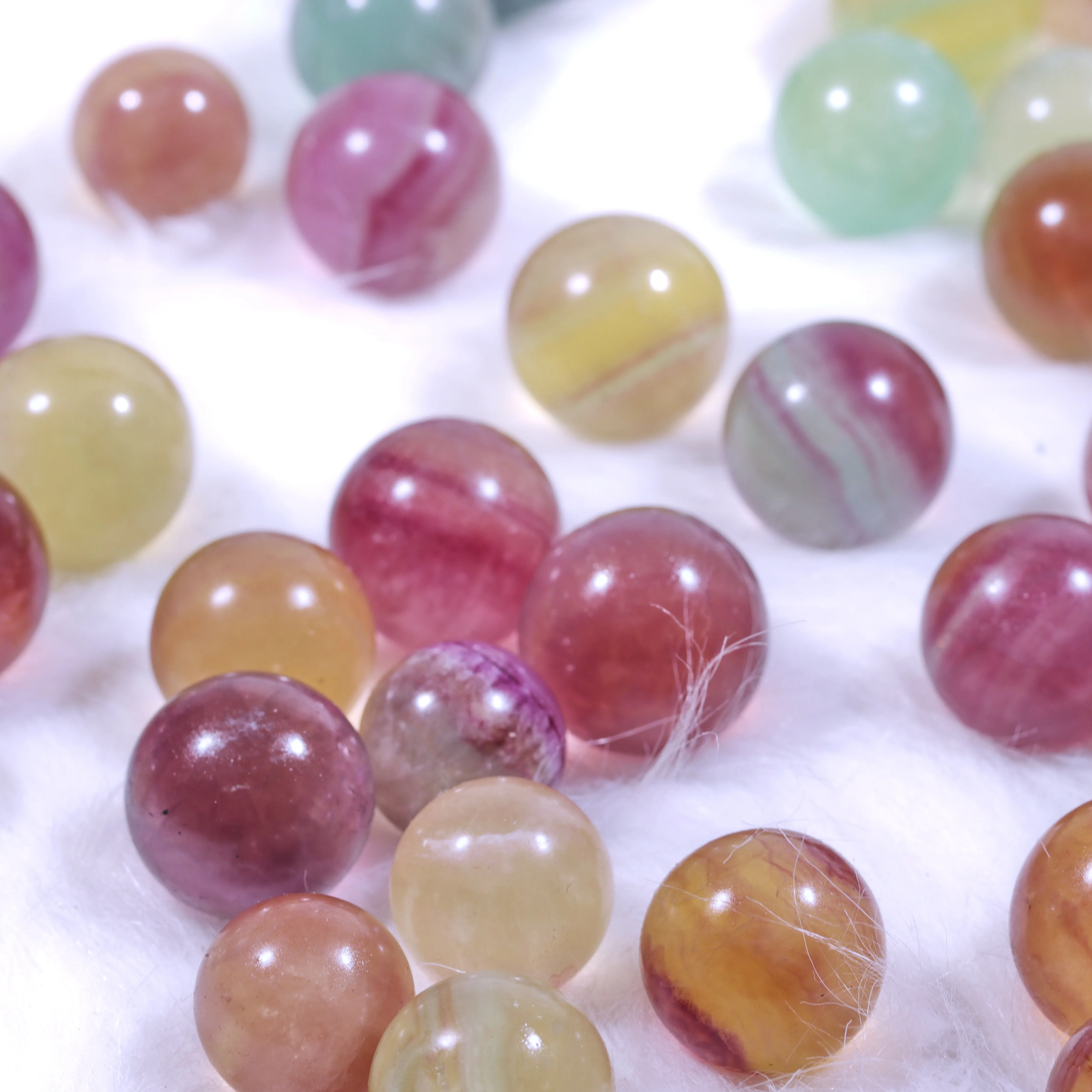 High quality 25-40mm natural crystal sphere polished  healing candy fluorite ball energy crystal ball