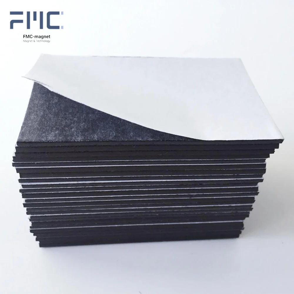 Wholesale Multifunctional Plastic Flexible Self Adhesive Rubber Magnets Flexible Magnetic Car Waterproof Vinyl Coating