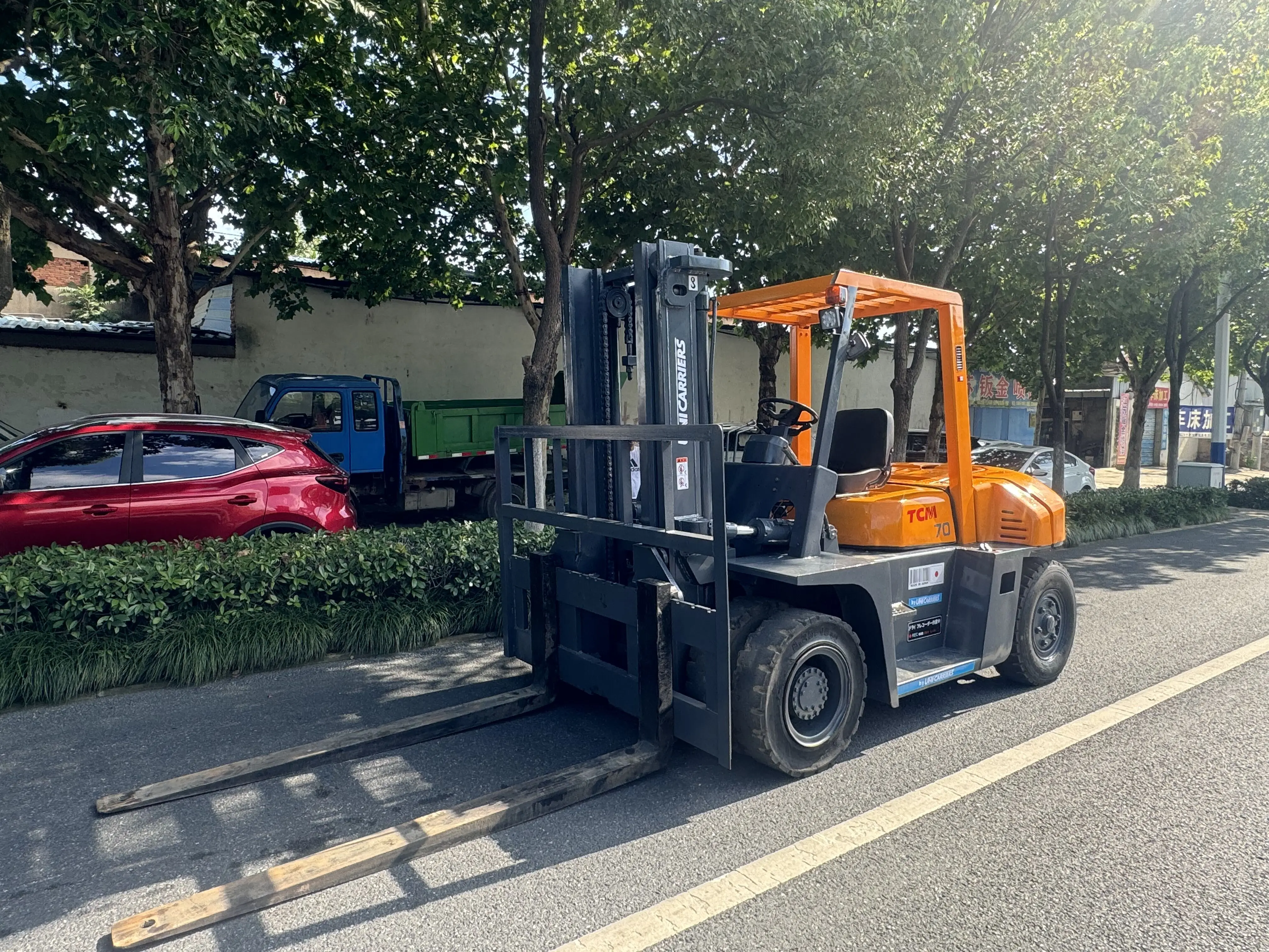 used Hot Sale small mini TCM 7Ton Diesel cheap forklifts truck with imported Japan engines for optional