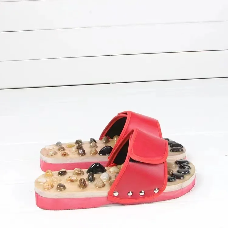 Factory Price Chinese Wooden Foot Massage Shoes Cobblestone Acupressure Therapy Massage Shoes