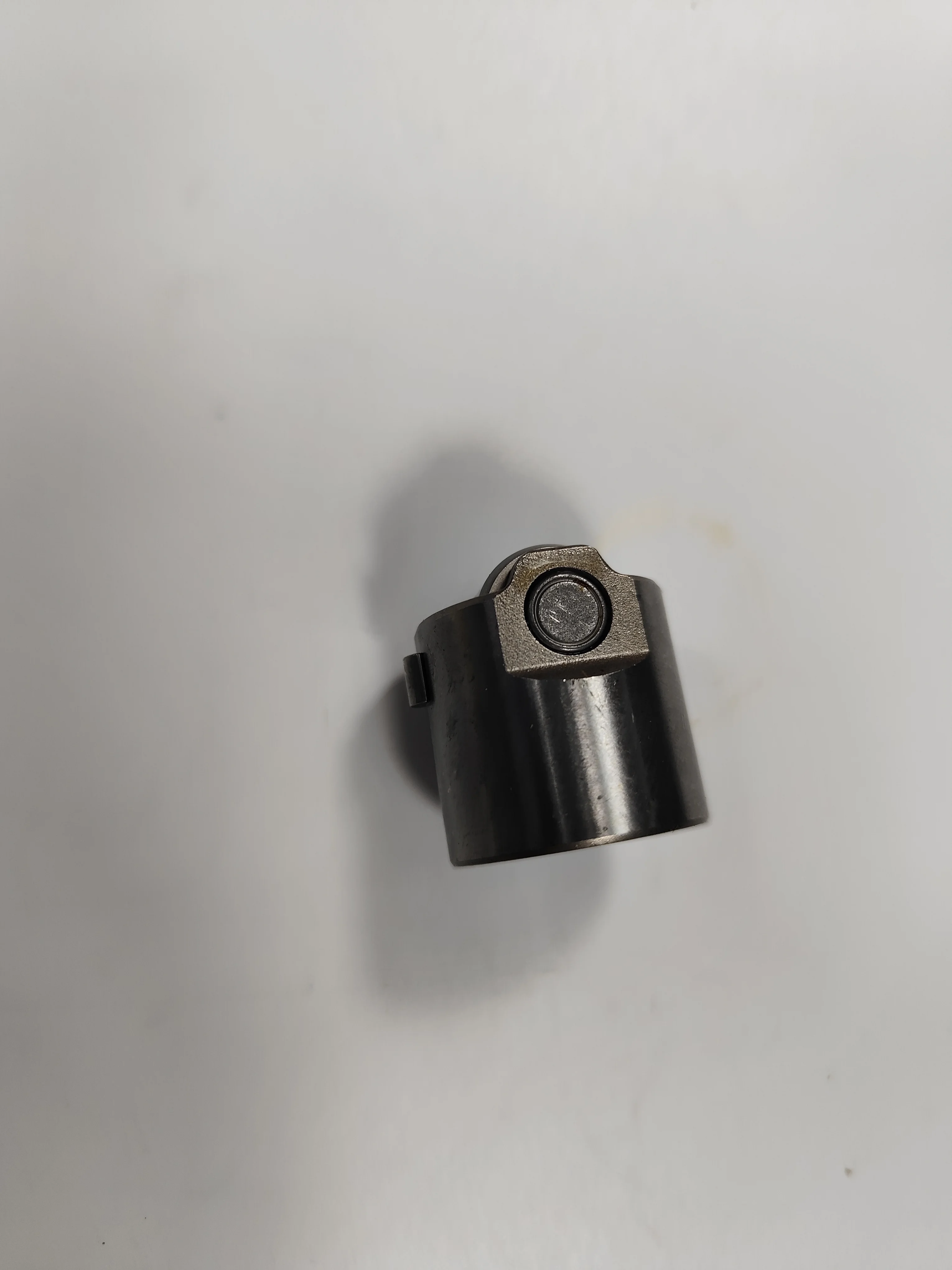 Pressure Fuel Pump For VW 06L109311
